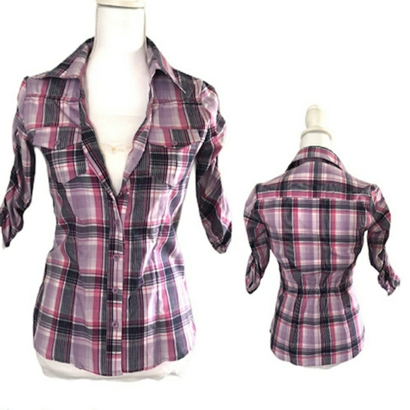 Plaid v-neck button down feminine top - Picture 1 of 6